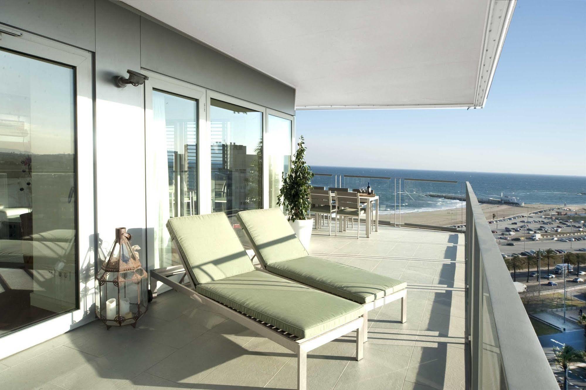 You Stylish Beach Apartments Barcelona Exterior photo